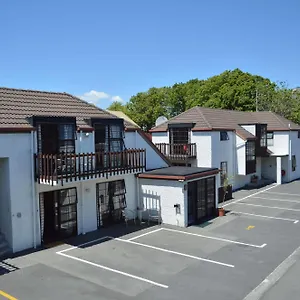 Southern Comfort 3*, Christchurch New Zealand